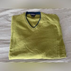 Vtg Patagonia Cashmere V-Neck Sweater | Green | Size L